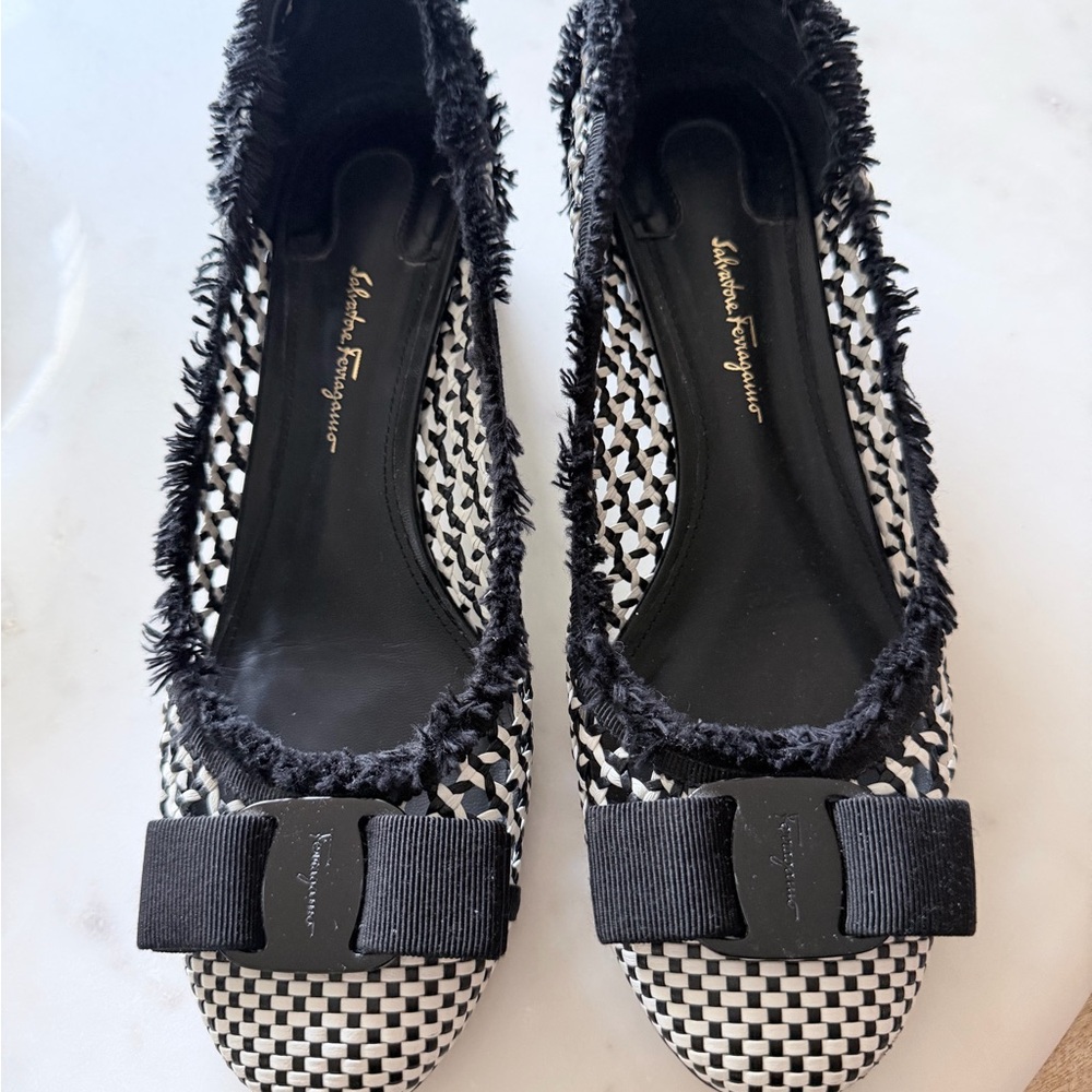 Salvatore Ferragamo Vara Varina Monochrome Checkered Flats with Bow 9.5C